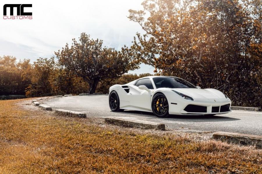  Ferrari 488 Spider White by MC Customs 2018 года  (фото 11 из 12)